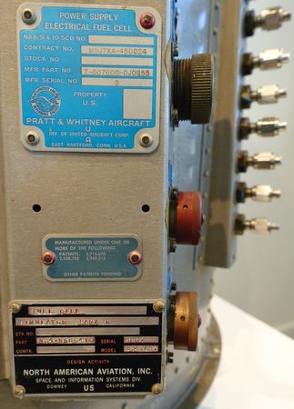 Lot #8486 Apollo Command Module Fuel Cell No. 3 from the CSM Simulator - Image 3