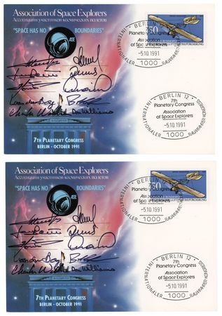 Lot #8440 Astronauts and Cosmonauts 7th Planetary Congress Cards with (55) Signatures - Image 6