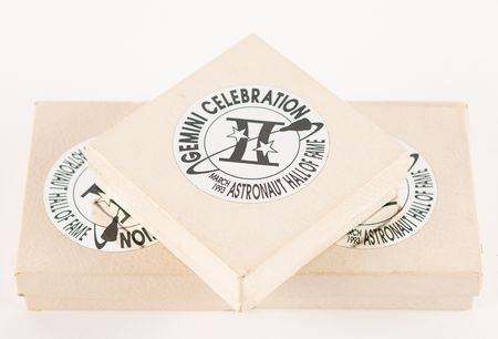 Lot #8083 Buzz Aldrin, Wally Schirra, and Jim McDivitt - Image 3