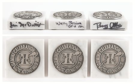 Lot #8083 Buzz Aldrin, Wally Schirra, and Jim McDivitt - Image 5