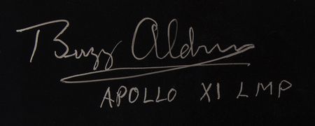 Lot #8206 Buzz Aldrin Oversized Panoramic Signed Photograph - Image 4