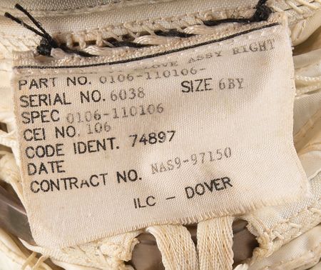 Lot #8474 Space Shuttle Phase VI EMU Glove - Image 9