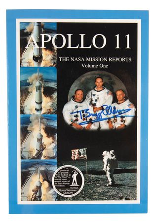 Lot #8433 Apollo Astronauts (6) Signed Books - The NASA Mission Reports, with Aldrin, Lovell, and Cernan - Image 2