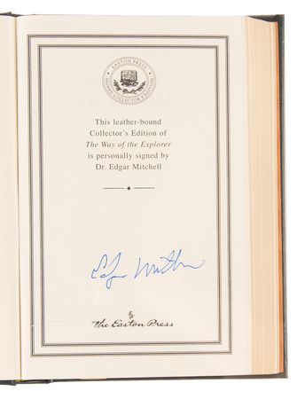 Lot #8437 Astronauts (7) Signed Books with Aldrin, Mitchell, and Carpenter - Image 3