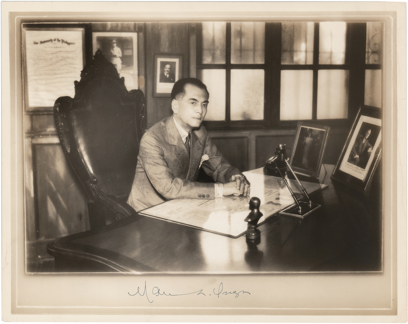 Lot 410 Manuel Quezon Signed Photograph