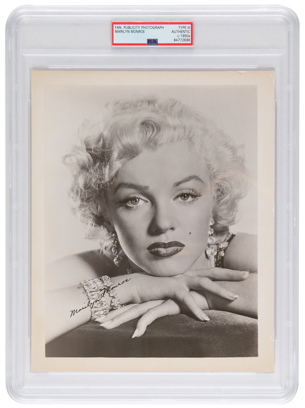 Lot 827 Marilyn Monroe Original Photograph - PSA Type III