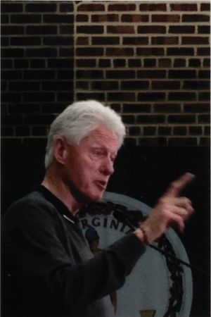 Lot #81 Bill Clinton Signed 'State of the Union' Booklet - Image 4