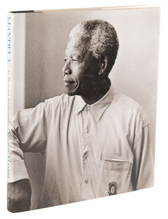 Lot #377 Nelson Mandela Signed Book - An Illustrated Autobiography - Image 3