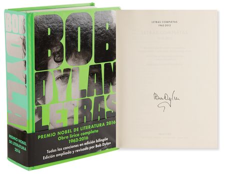 Lot #671 Bob Dylan Signed Book - Letras Completas,