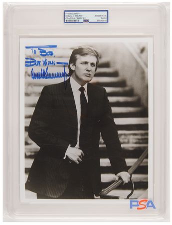 Lot #194 Donald Trump Signed Photograph - Image 1