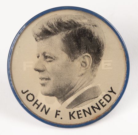 Lot #145 John F. Kennedy 'Change of Address' Inaugural Dish and Vari-Vue Campaign Button - Image 2