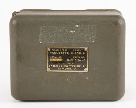 Lot #2018 WWII-era M-209-B Cipher Machine - Image 7