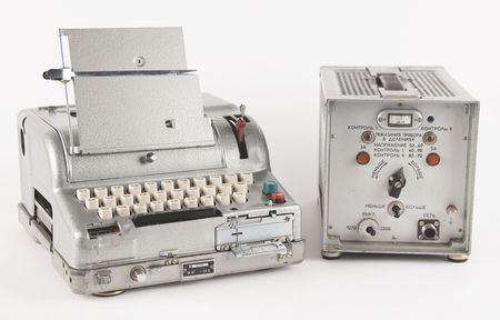 Lot #2019 Fialka M-125 Cipher Machine with Rare BPK-125 Power Supply - Providing Anti-Spy TEMPEST Countermeasures - Image 15