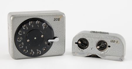 Lot #2020 R-353 Proton Burst Encoder and Tape Cartridge - Image 1