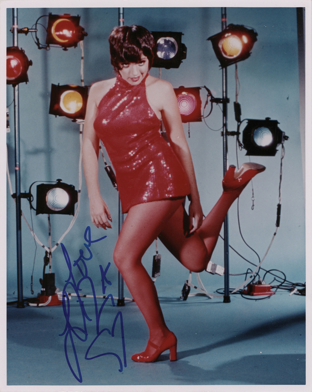 Lot 610 Liza Minnelli Signed Photograph