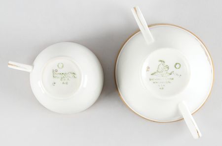 Lot #42 John F. Kennedy: Presidential China from the 'Honey Fitz' (4-Piece Tea Cup and Saucer Set) - Image 3