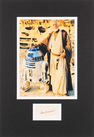 Lot #631 Star Wars: Alec Guinness Signature - Image 1