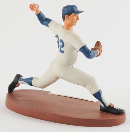 Lot #654 Sandy Koufax Signed Salvino Figurine (Ltd. Ed. #0601/2500) - Image 4