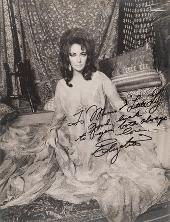 Lot #551 Elizabeth Taylor Signed Oversized Photograph - Image 1