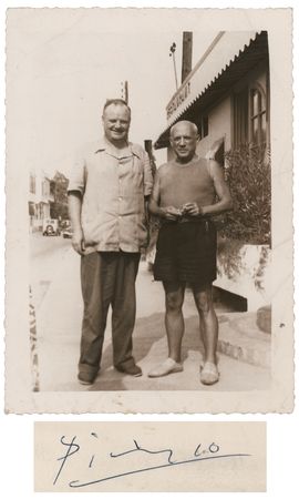 Lot #497 Pablo Picasso Signed Photograph - Image 1