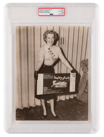 Lot #617 Marilyn Monroe Original Photograph - PSA Type I - Image 1