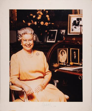 Lot #94 Queen Elizabeth II Oversized Signed Photograph - Image 1