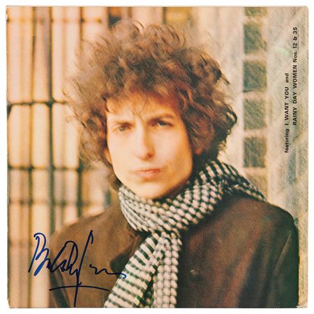 Lot #3206 Bob Dylan Signed Album - Blonde on Blonde - Image 1