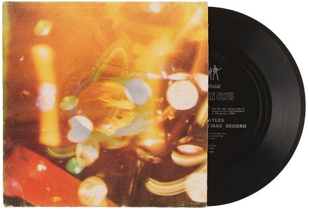 Lot #3138 Beatles (3) Official Fan Club Christmas Records - Image 4