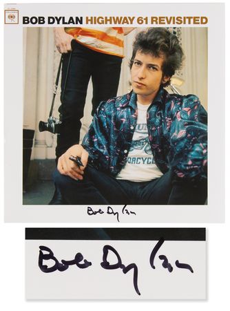 Lot #3205 Bob Dylan Signed Album - Highway 61 Revisited - Image 2