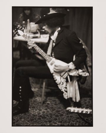 Lot #3242 Jimi Hendrix: Linda McCartney Photograph - Image 1