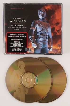 Lot #3625 Michael Jackson Signed CD Booklet - HIStory: Past, Present and Future, Book I - Image 3
