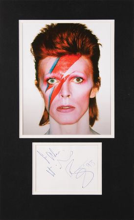 Lot #3490 David Bowie Signature - Image 1