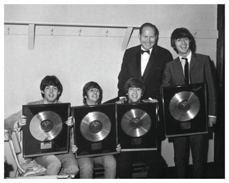 Lot #3050 Ringo Starr's 1964 United Artists Gold Record Award for the Beatles Album 'A Hard Day's Night' - Image 5