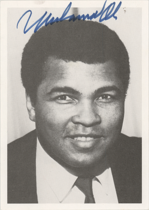 Lot 659 Muhammad Ali Signed Photograph