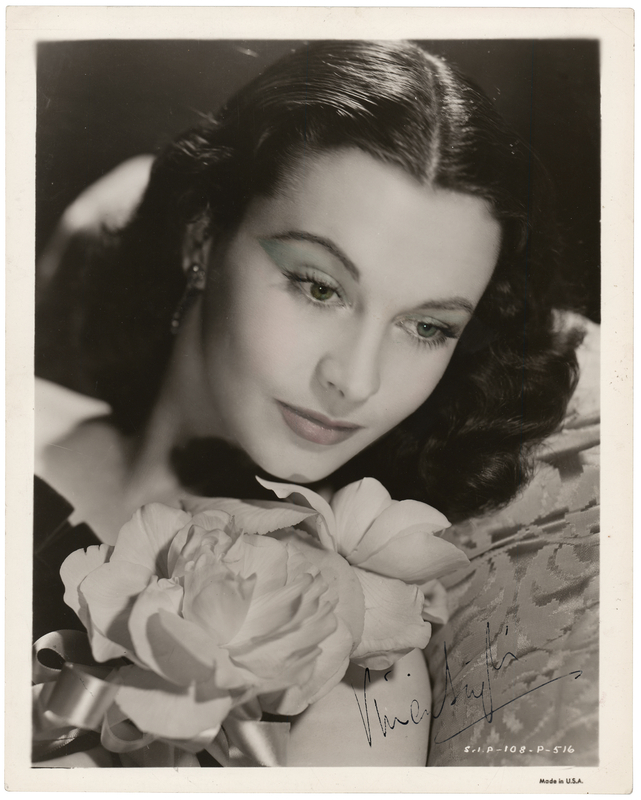 Lot 521 Vivien Leigh Signed Photograph
