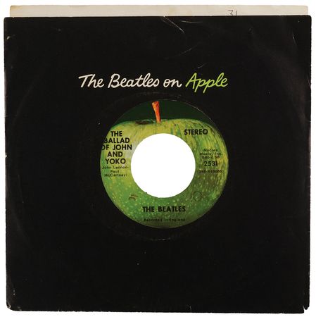 Lot #424 Beatles: John Lennon Signed 45 RPM Single Record - 'The Ballad of John and Yoko' - Image 5