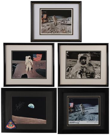 Lot #204 Apollo Astronauts (5) Signed Photographs - Image 1