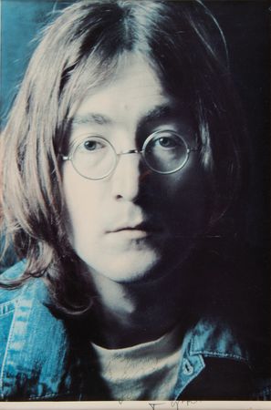 Lot #422 Beatles: Lennon and Ono Signed Photograph - Beatles 'White Album' Portrait Insert - Image 2