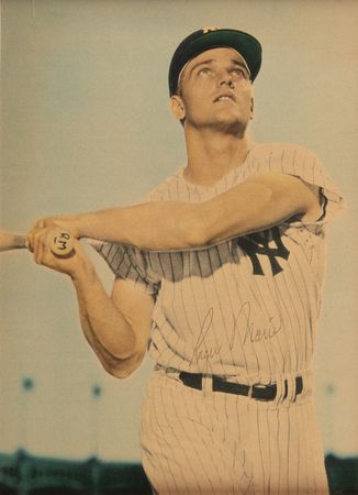 Lot #675 Roger Maris Signed Photograph - Image 2