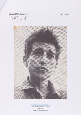 Lot #427 Bob Dylan Rare Signed 1964 London Concert Program - His 1st UK Appearance - Image 9