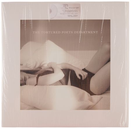 Lot #513 Taylor Swift Signed Album Insert Print - Image 3