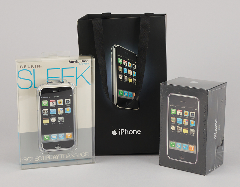 Lot 6089 Apple iPhone - Rare 4GB Model (First Generation, Sealed)