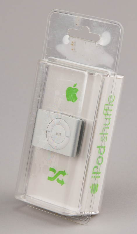Lot 6087 Apple iPod Shuffle (2nd Generation, Sealed - 1GB)