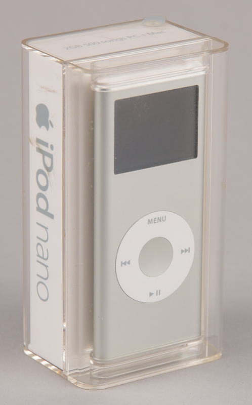 Lot 6085 Apple iPod Nano (2nd Generation, Sealed - 2GB)