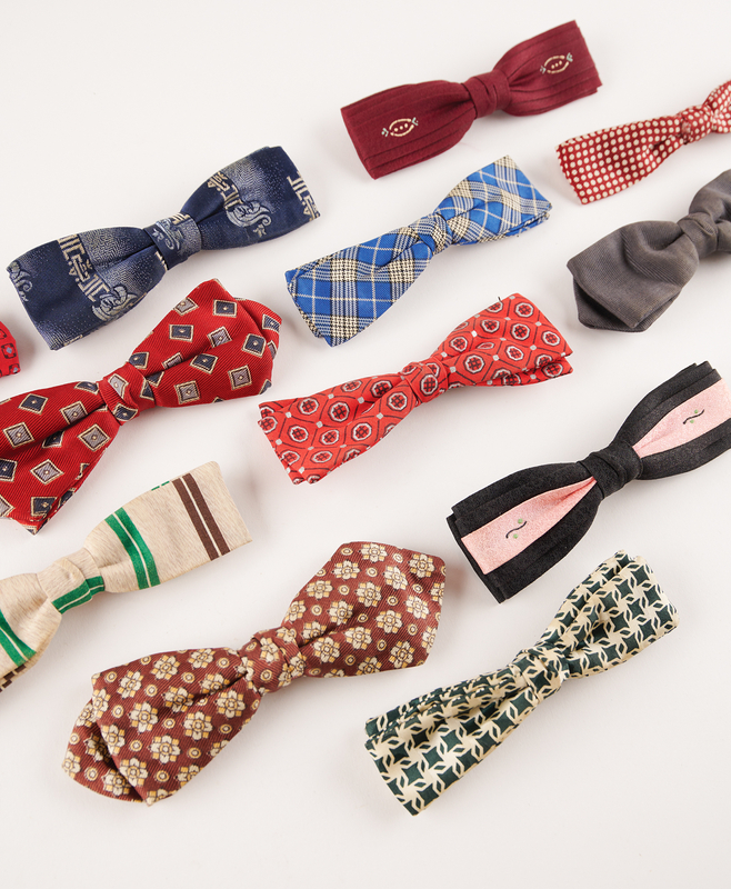 Lot 6019 Steve Jobs Personally-Owned Bow Ties (12)