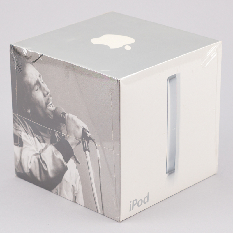 Lot 6071 Apple iPod (1st Generation, Bob Marley Edition, Sealed - 5GB)