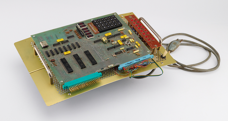 Lot 6176 Commodore KIM-1 Single-Board Computer