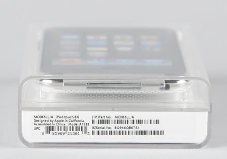 Lot #6080 Apple iPod Touch (2nd Generation, Sealed - 8GB) - Image 5