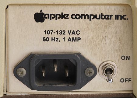 Lot #6044 Apple II Computer with Early Rev. 0 Board (Serial No. A2S1-0279) - Image 11