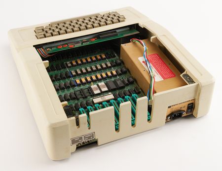 Lot #6045 Apple II Computer with Early Rev. 0 Board in Rare Ventless Case (Serial No. A2S1-0062) - Image 6
